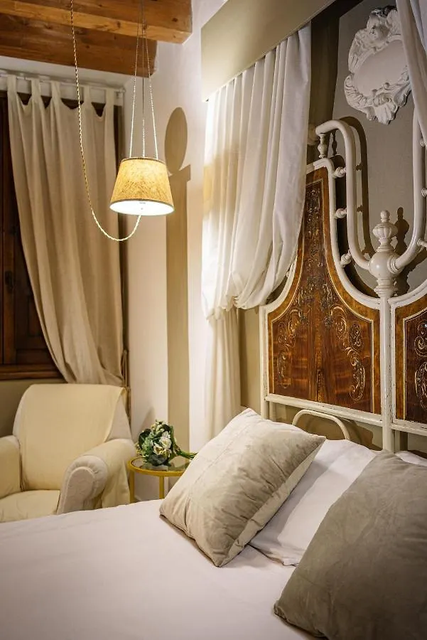 Le Meraviglie Di Alice Cagliari Guest house